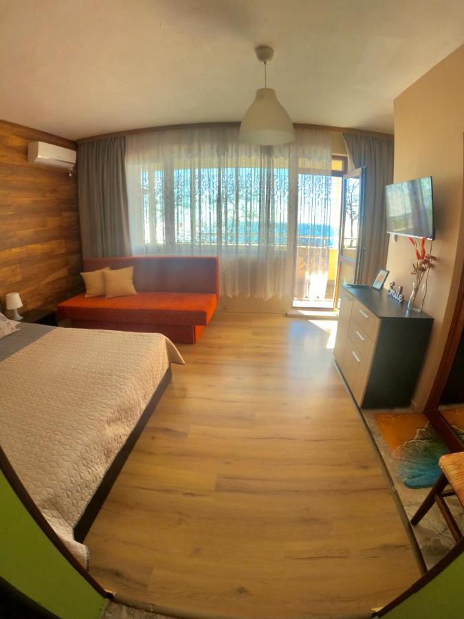 Sunset Yavorov Pomorie Apartment Bagian luar foto