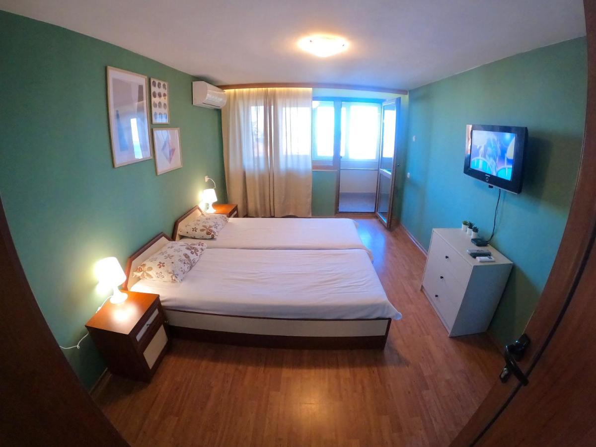 Sunset Yavorov Pomorie Apartment Bagian luar foto
