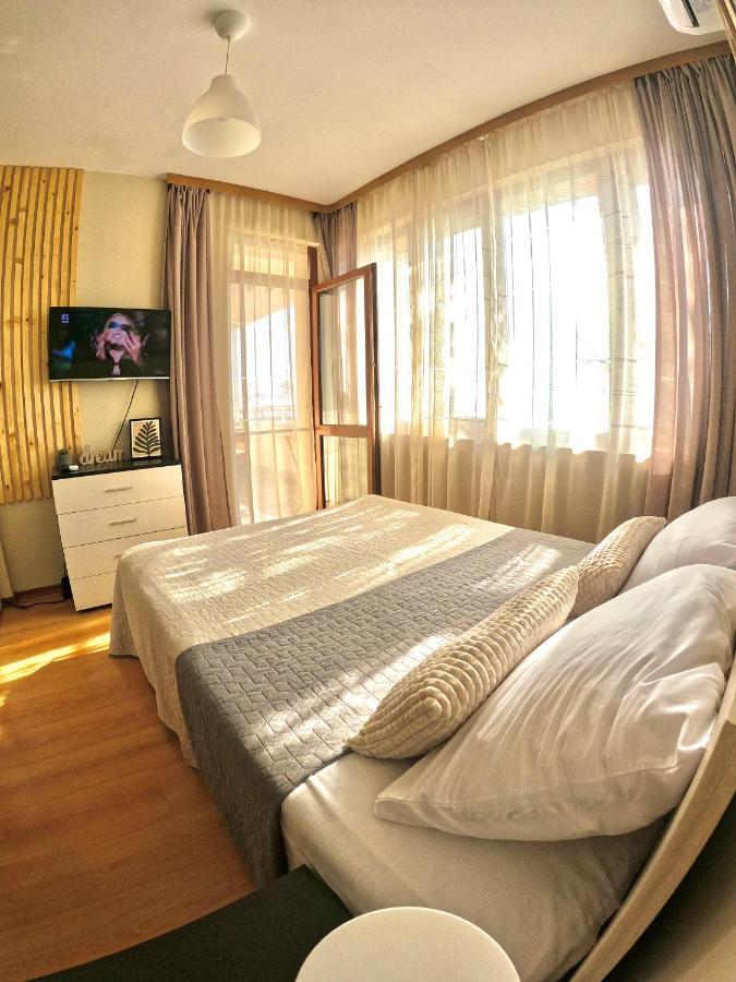 Sunset Yavorov Pomorie Apartment Bagian luar foto