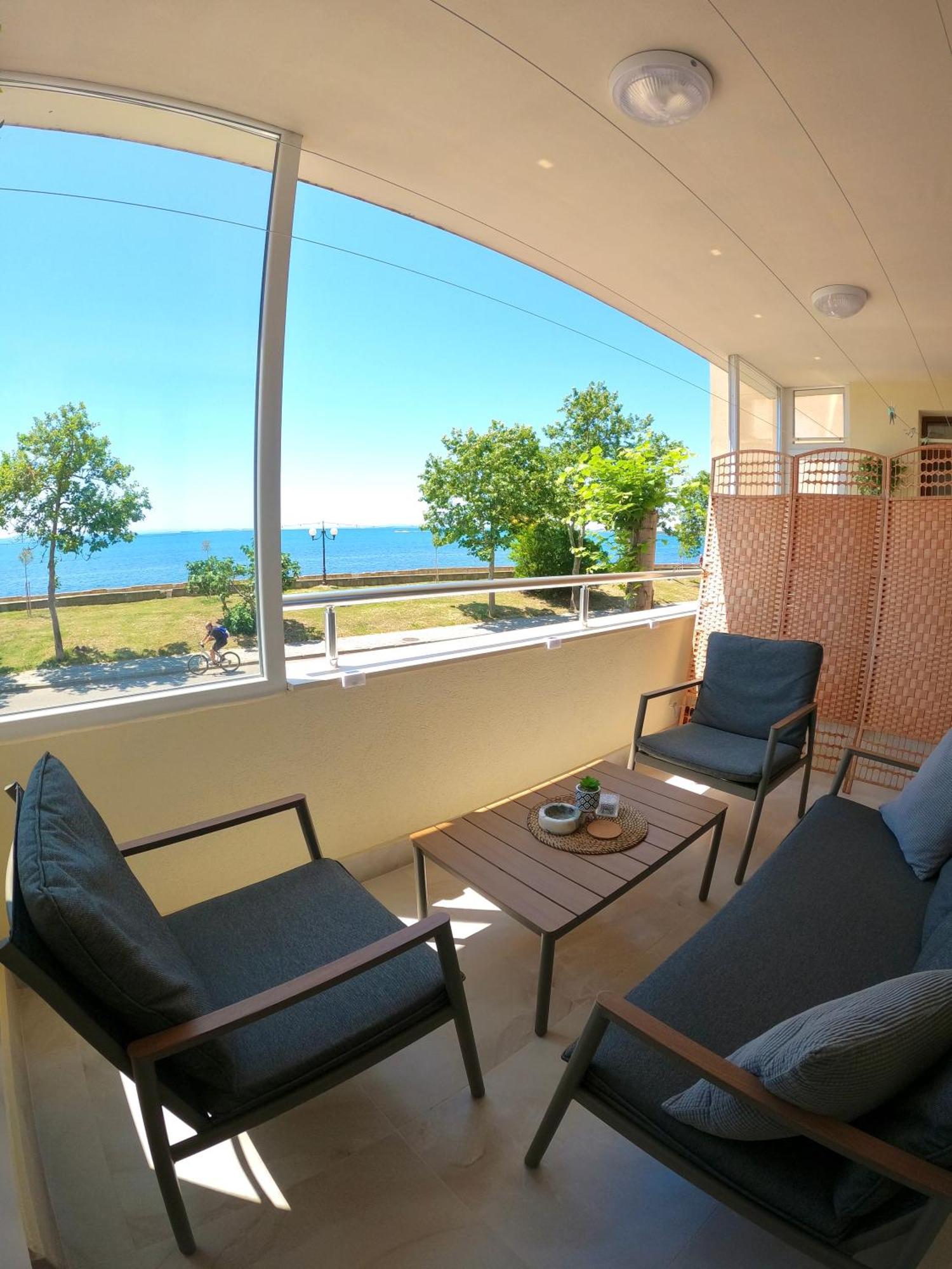 Sunset Yavorov Pomorie Apartment Bagian luar foto